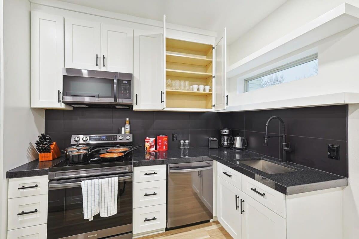 New 2B Townhome Near At&T Global Life 6Flag Άρλινγκτον Εξωτερικό φωτογραφία